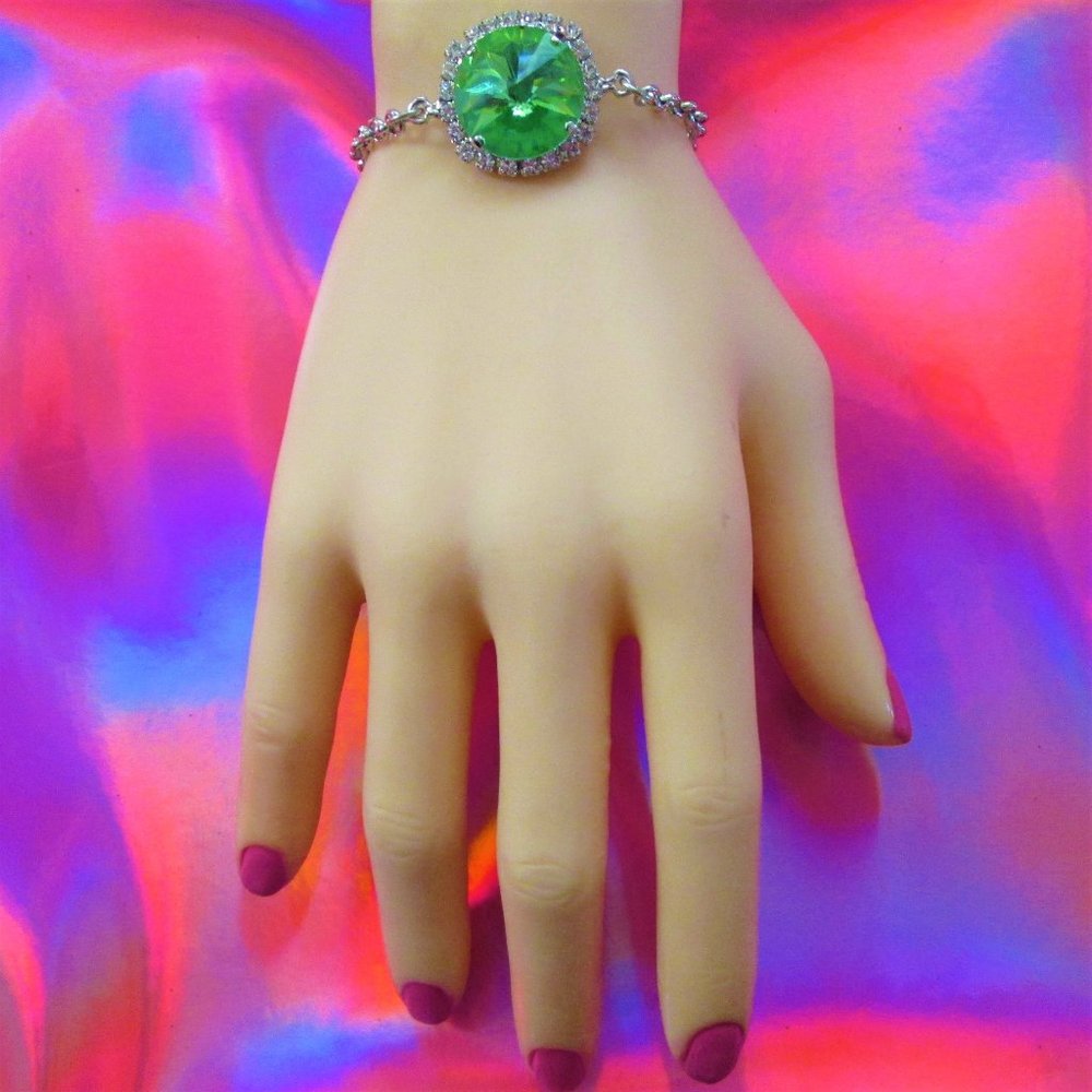 NEW Swarovski silver bracelet acid green jewelry